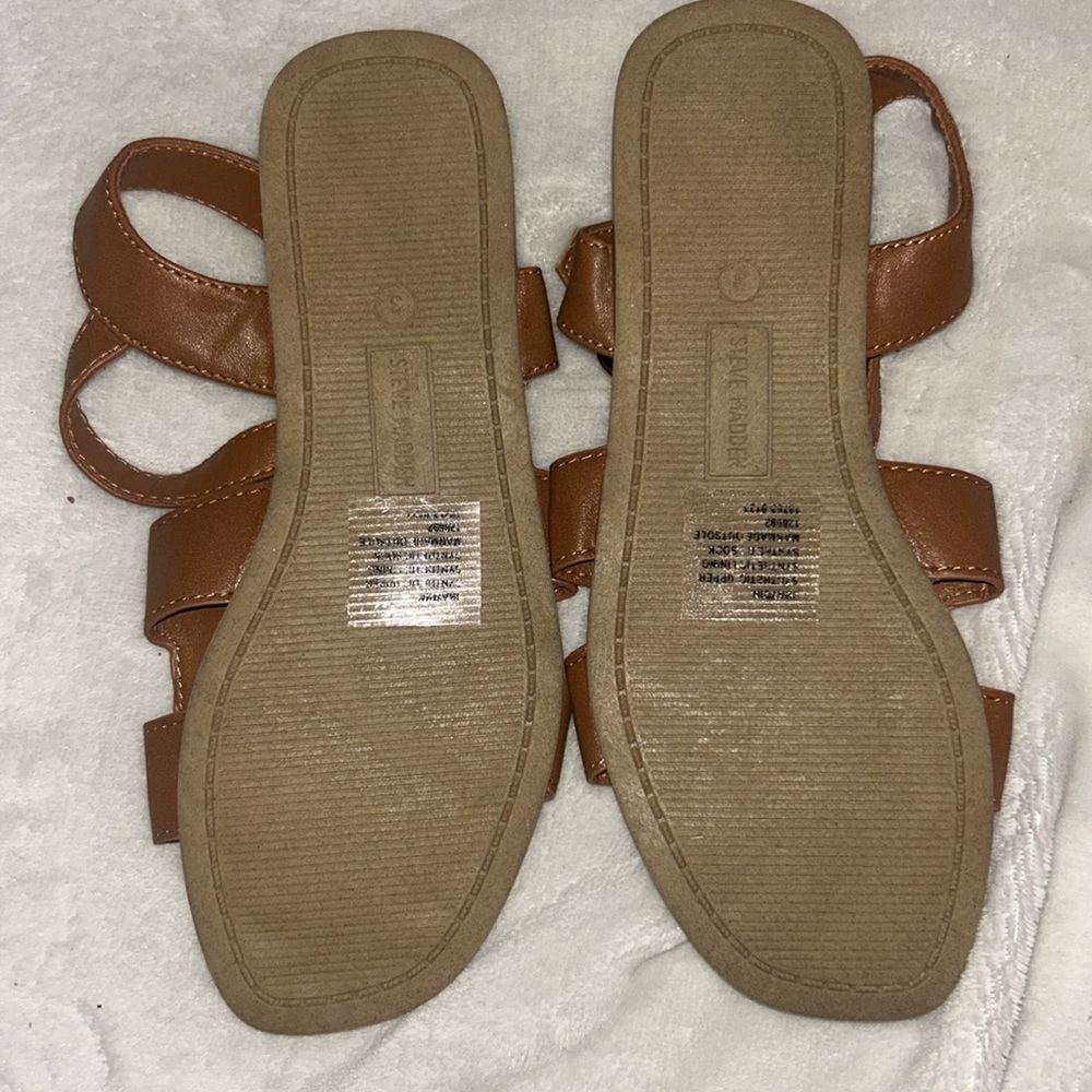 Steve Madden Haydn Cognac Leather For Girls Size 3 NWT - Picture 2 of 2